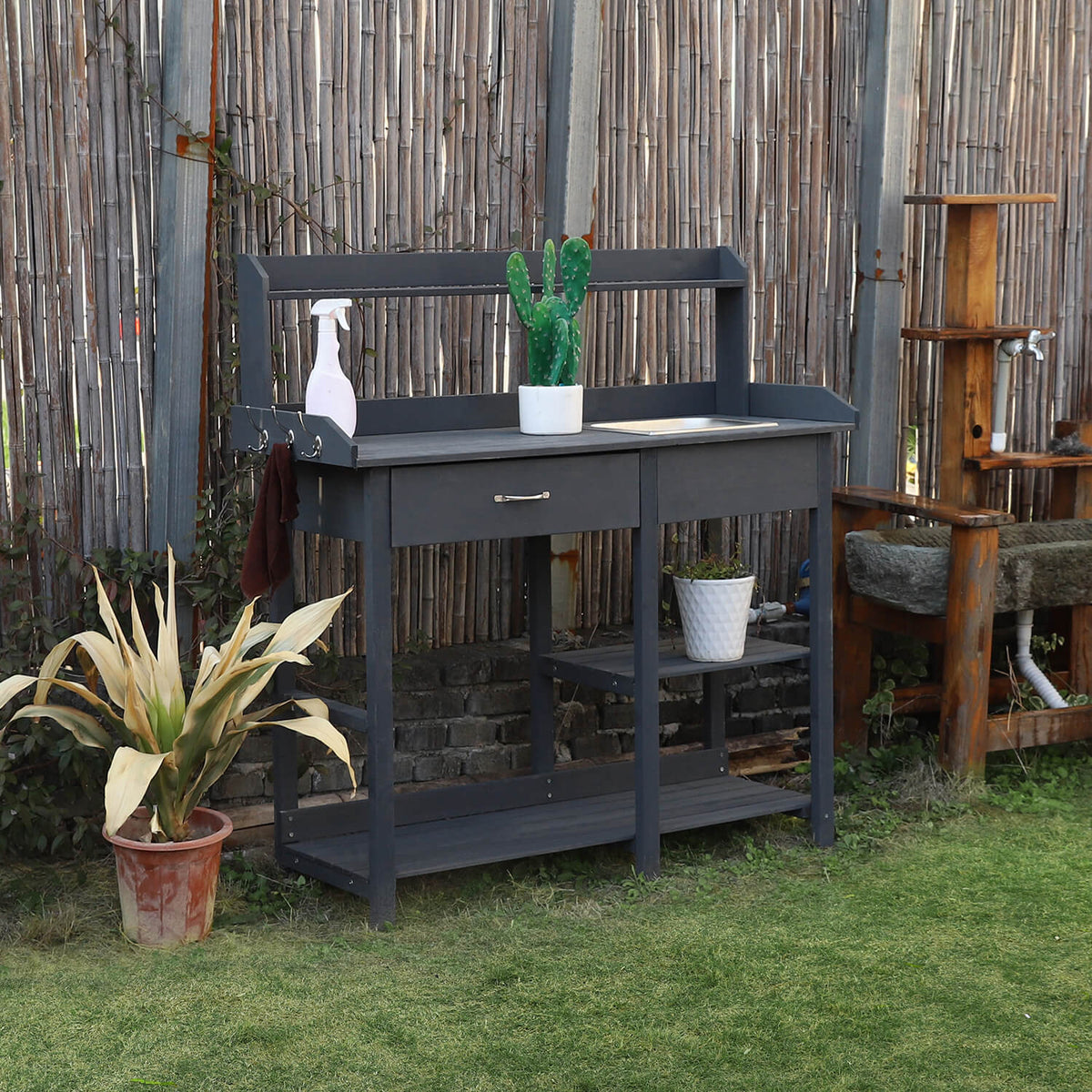 garden potting stand